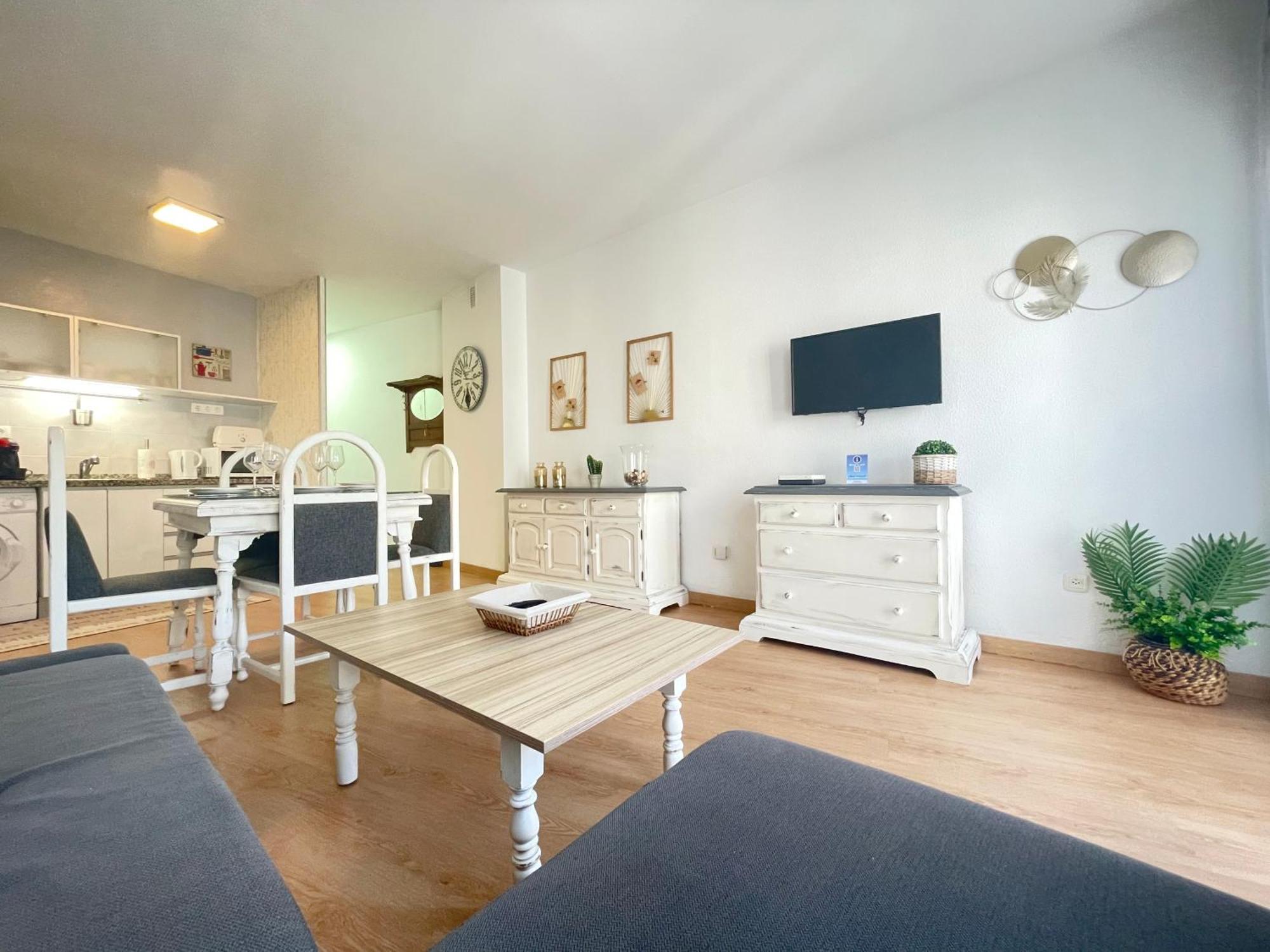 Malagadevacaciones - La Casa De Lola Apartment Malaga